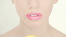 Gif animé bouche mange